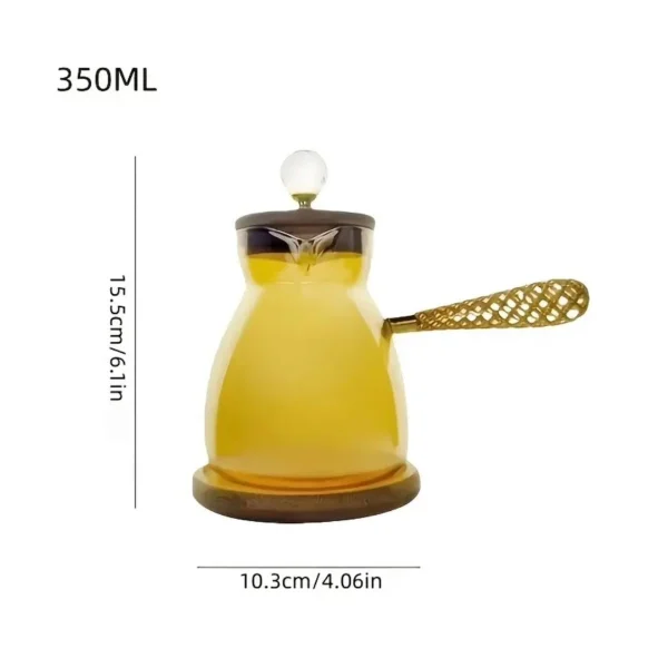 Cafetière turque versée à la main